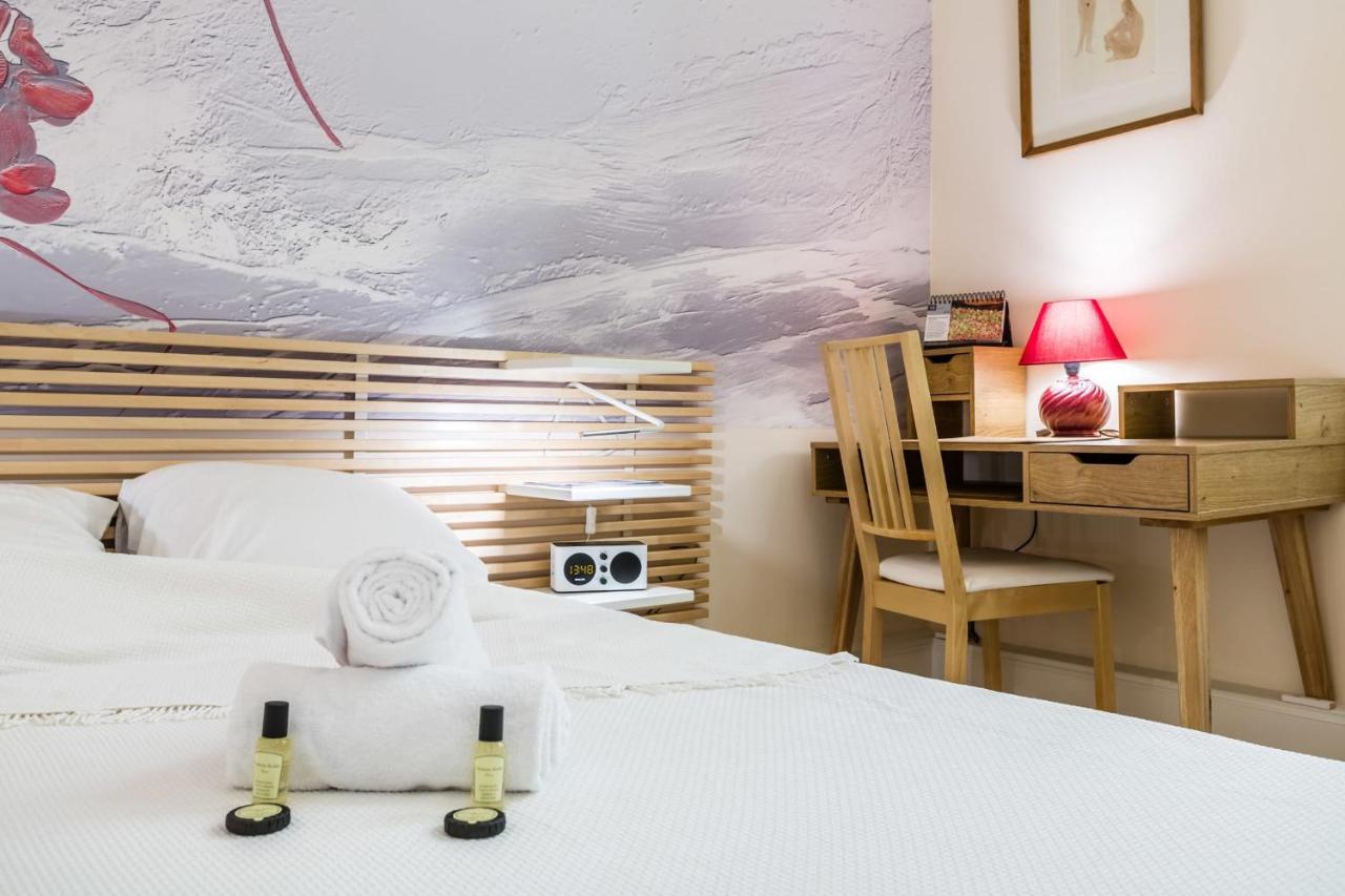 Guestready - Lovely Apartment Place De La Bourse Bordeaux Bagian luar foto